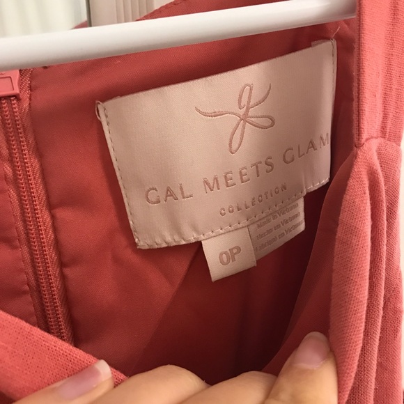 Gal Meets Glam Ruth Dress - Picture 5 of 8